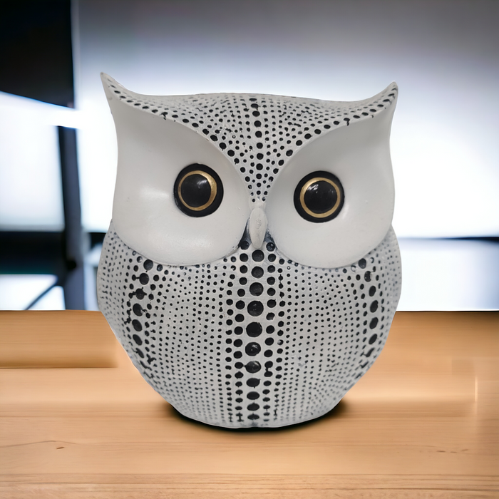 White Owl Resin Showpiece