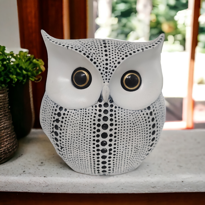 White Owl Resin Showpiece