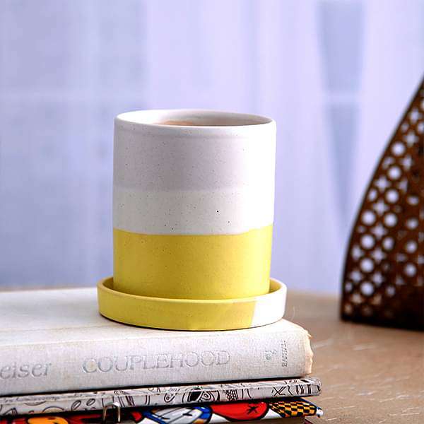 Cylindrical Ceramic Pot With Tray