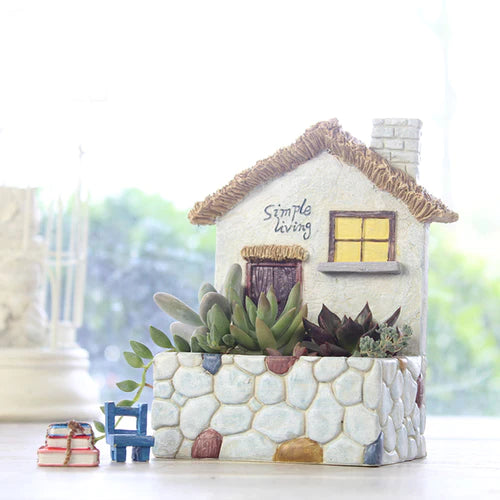 Hut Resin Succulent Pot